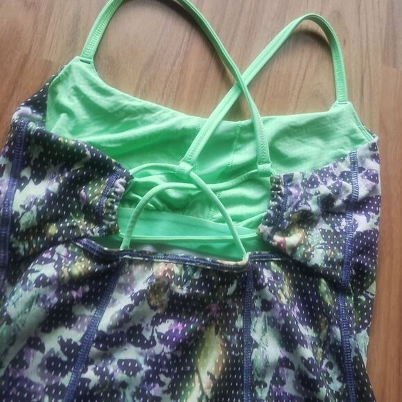 Lululemon | Dancing Warrior Tank- 4 - Picture 7 of 9